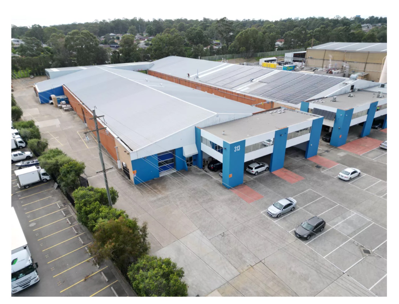 313 Woodpark Road warehouse exterior in Smithfield NSW